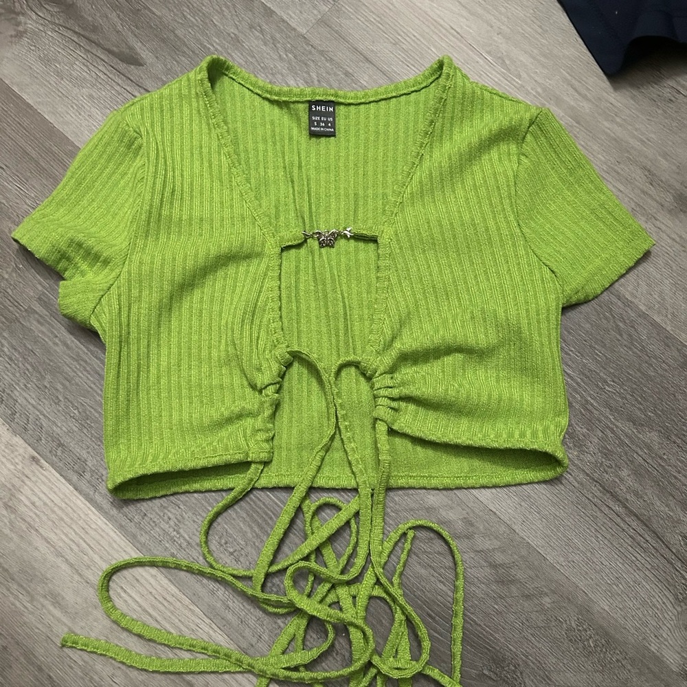 Green crop top